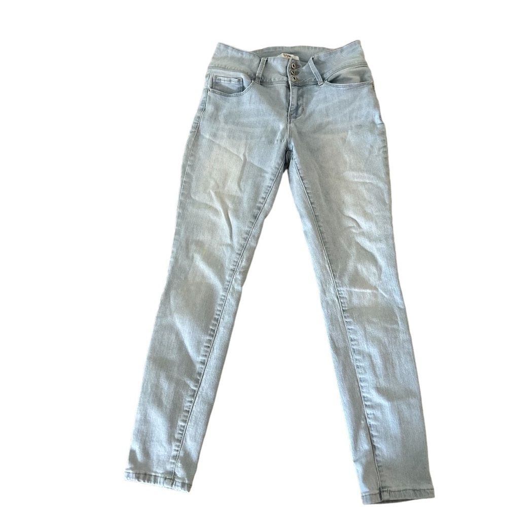 California vintage light blue‎ wash skinny jeans